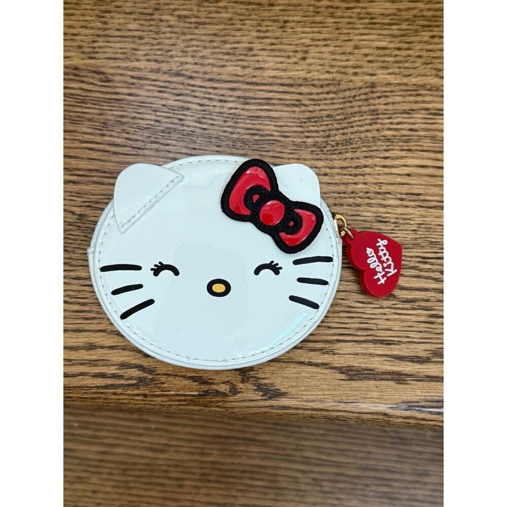 NWOT - Hello Kitty Coin Pouch